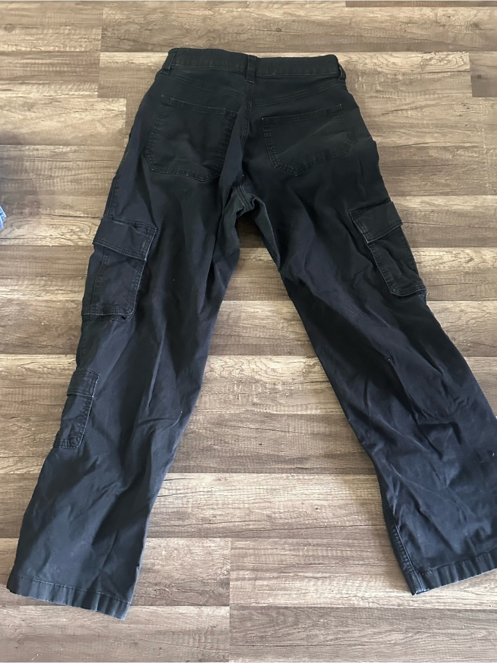 Hollister Black Cargo Pants with Multiple Pockets